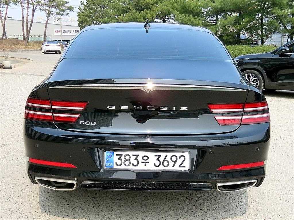 Genesis G80 - Vista 4