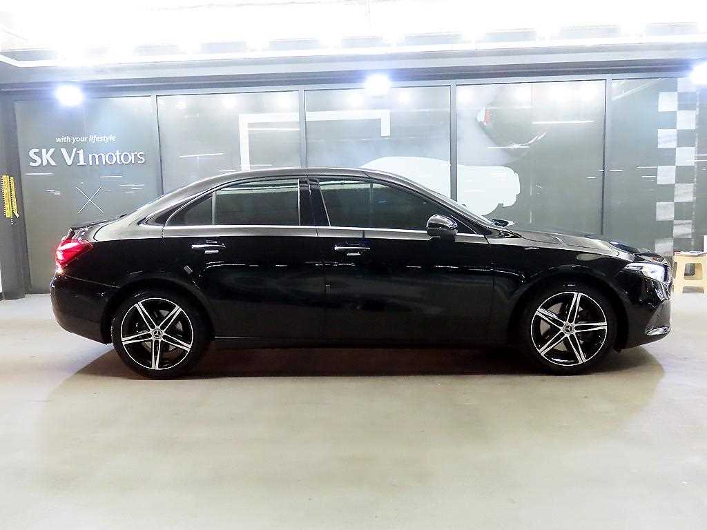 Mercedes Benz A Class - Vista 3