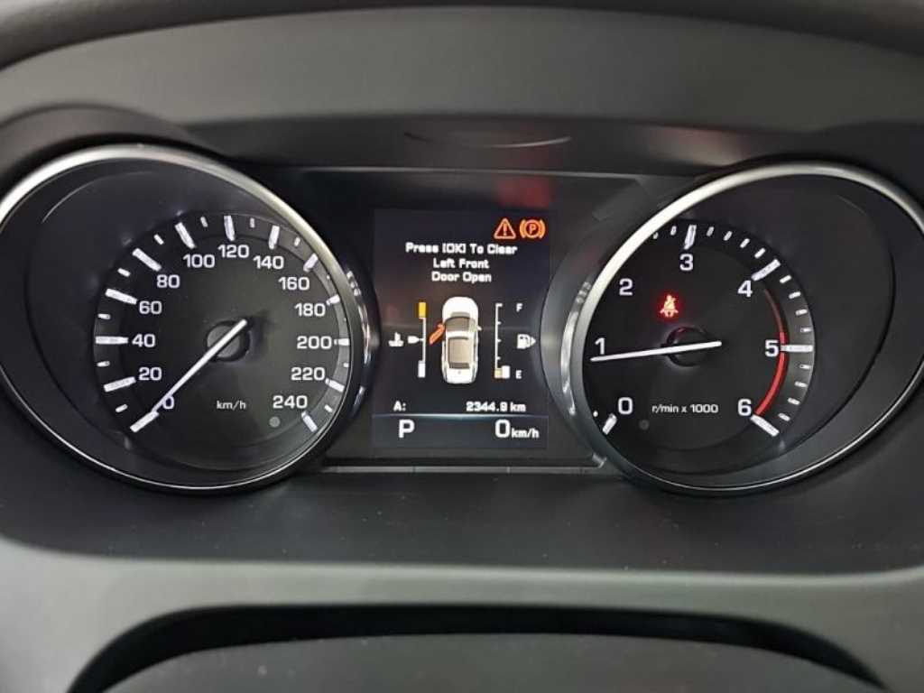 Land Rover Discovery Sports - Vista 6