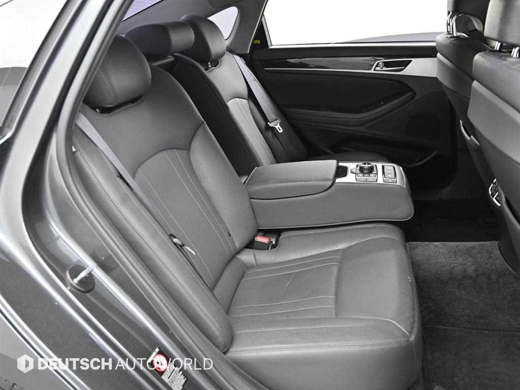 Genesis G80 - Vista 12