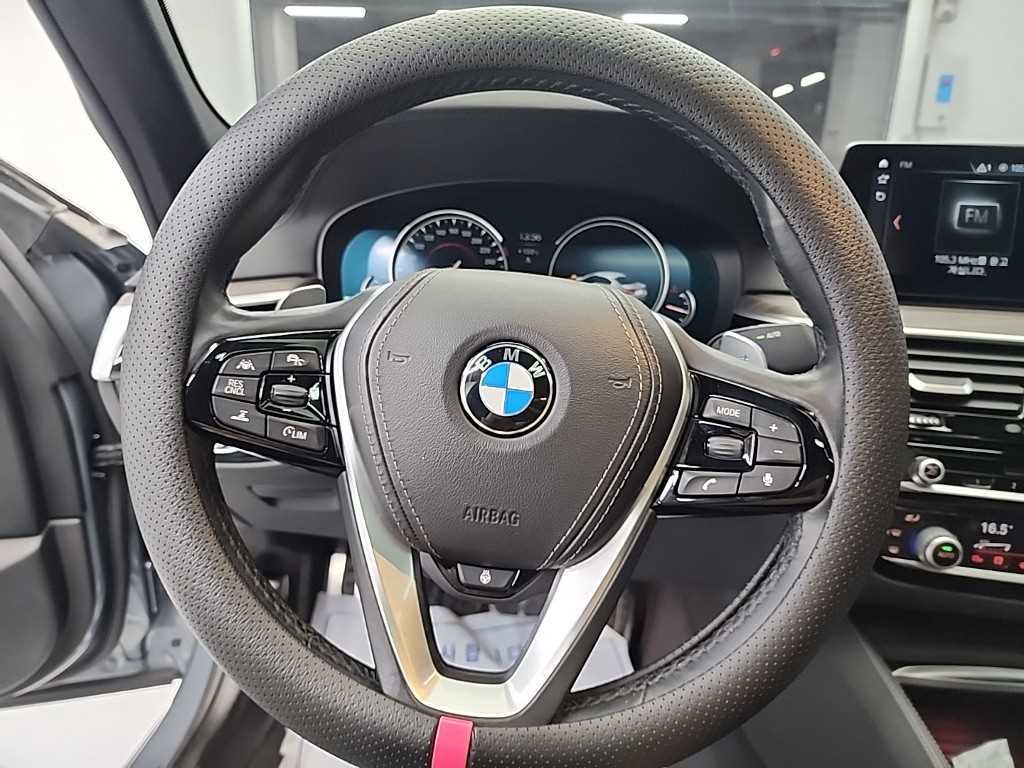 BMW 5 Series - Vista 9