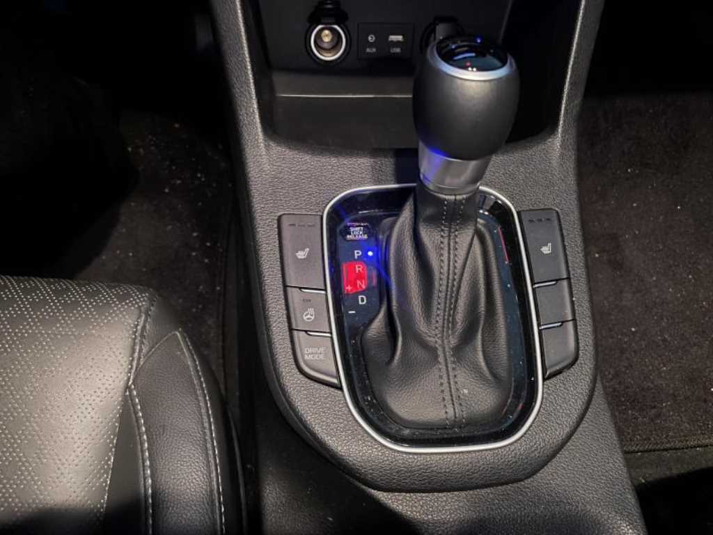 HYUNDAI i30 - Vista 3