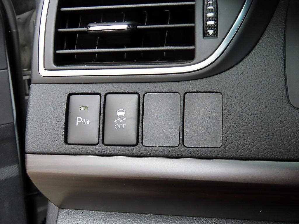 Toyota Camry - Vista 12