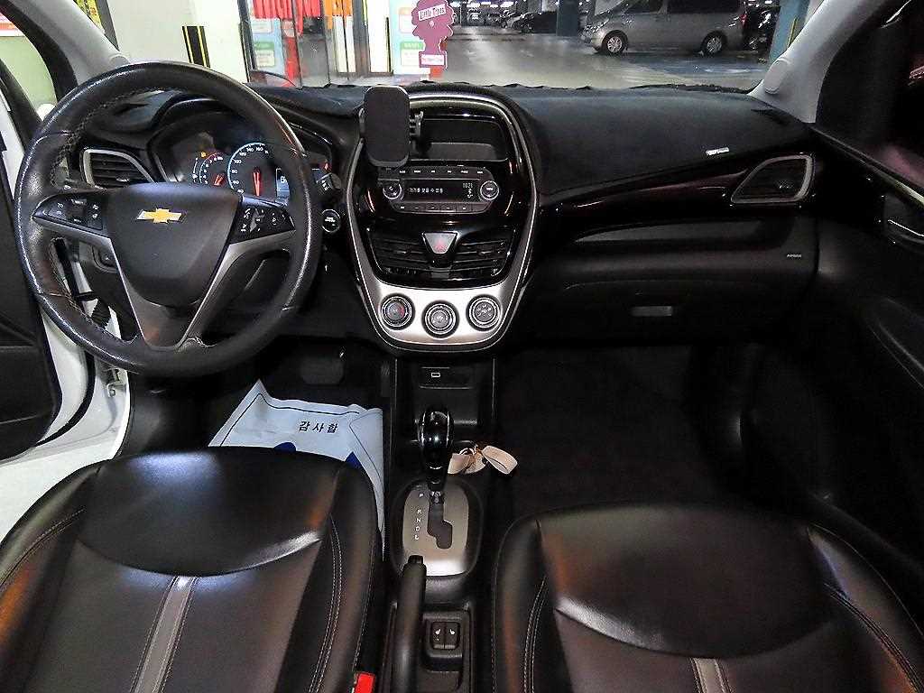 Chevrolet Spark - Vista 10