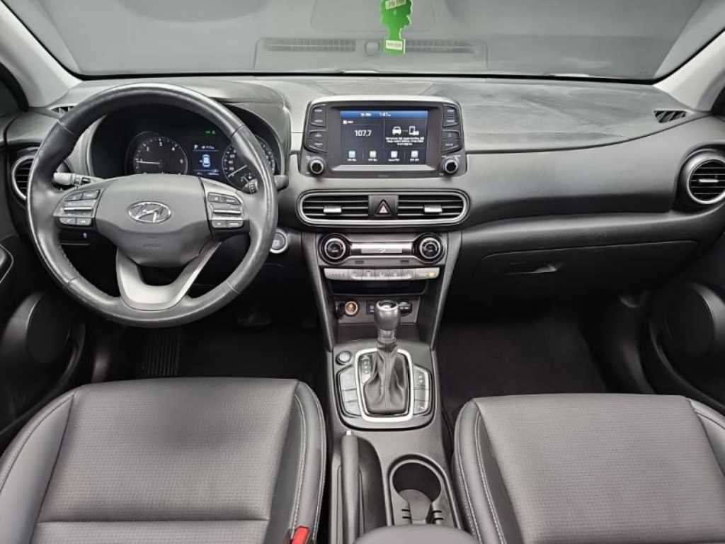 HYUNDAI Kona - Vista 5