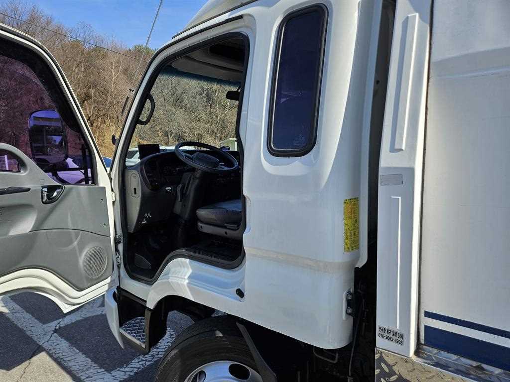 medium and large cargo Live Fish Car 2014 Blanco - Importación desde Corea - HF Imports Iquique - Foto 13