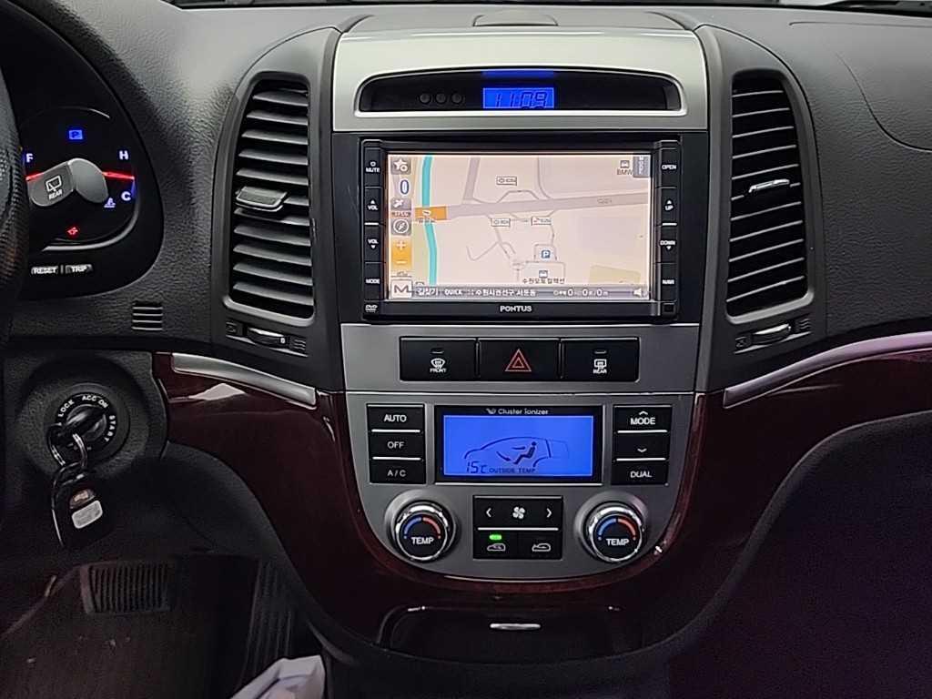 HYUNDAI Santa Fe - Vista 10