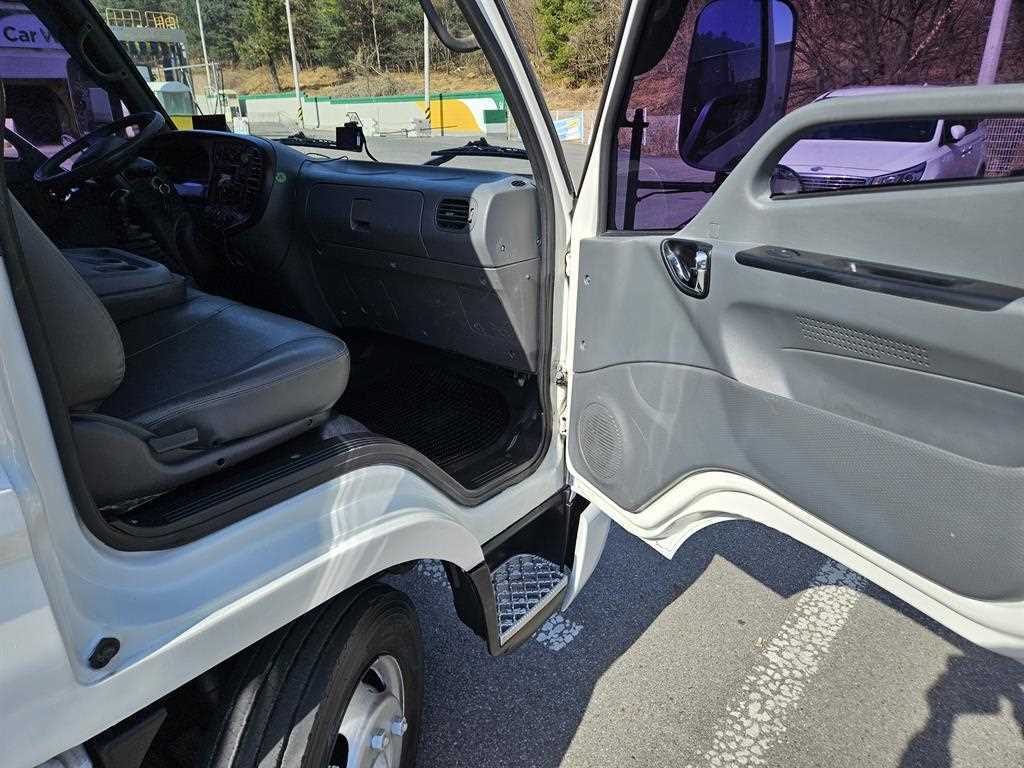 medium and large cargo Live Fish Car 2014 Blanco - Importación desde Corea - HF Imports Iquique - Foto 16