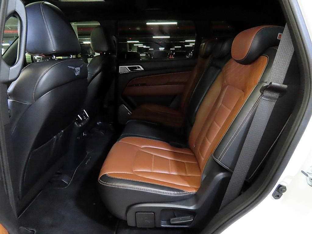 Ssangyong Rexton - Vista 7