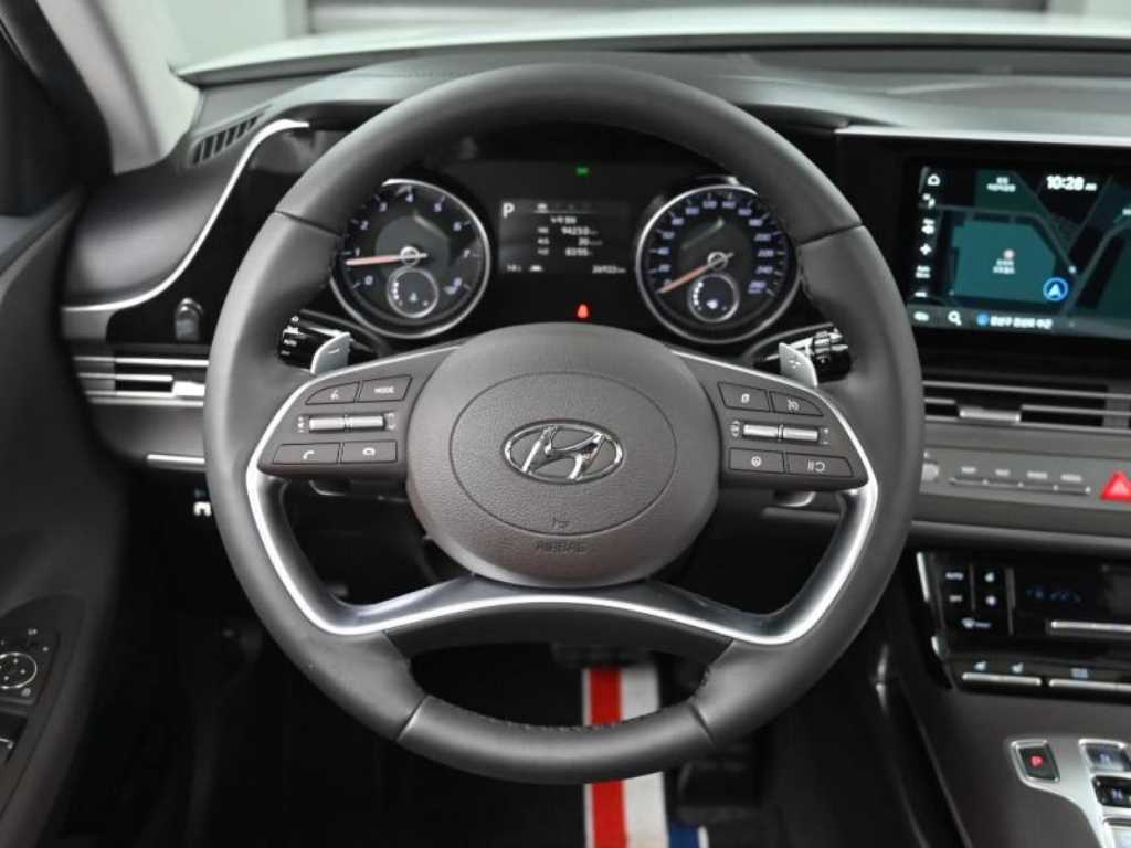 HYUNDAI Grandeur 2022 Blanco - Importación desde Corea - HF Imports Iquique - Foto 13