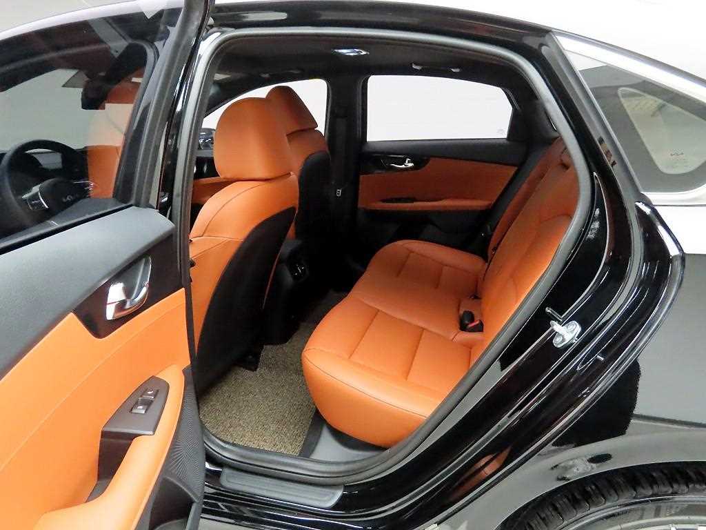 KIA K3 2024 - Importación desde Corea - HF Imports Iquique - Foto 14