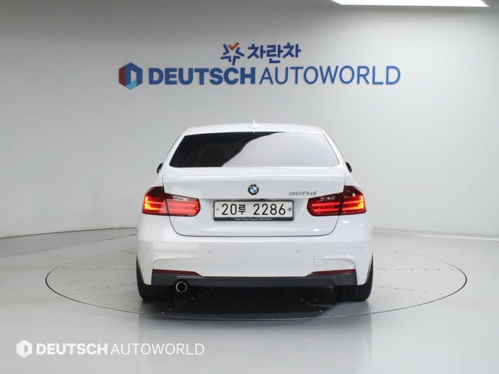 BMW 3 series - Vista 4