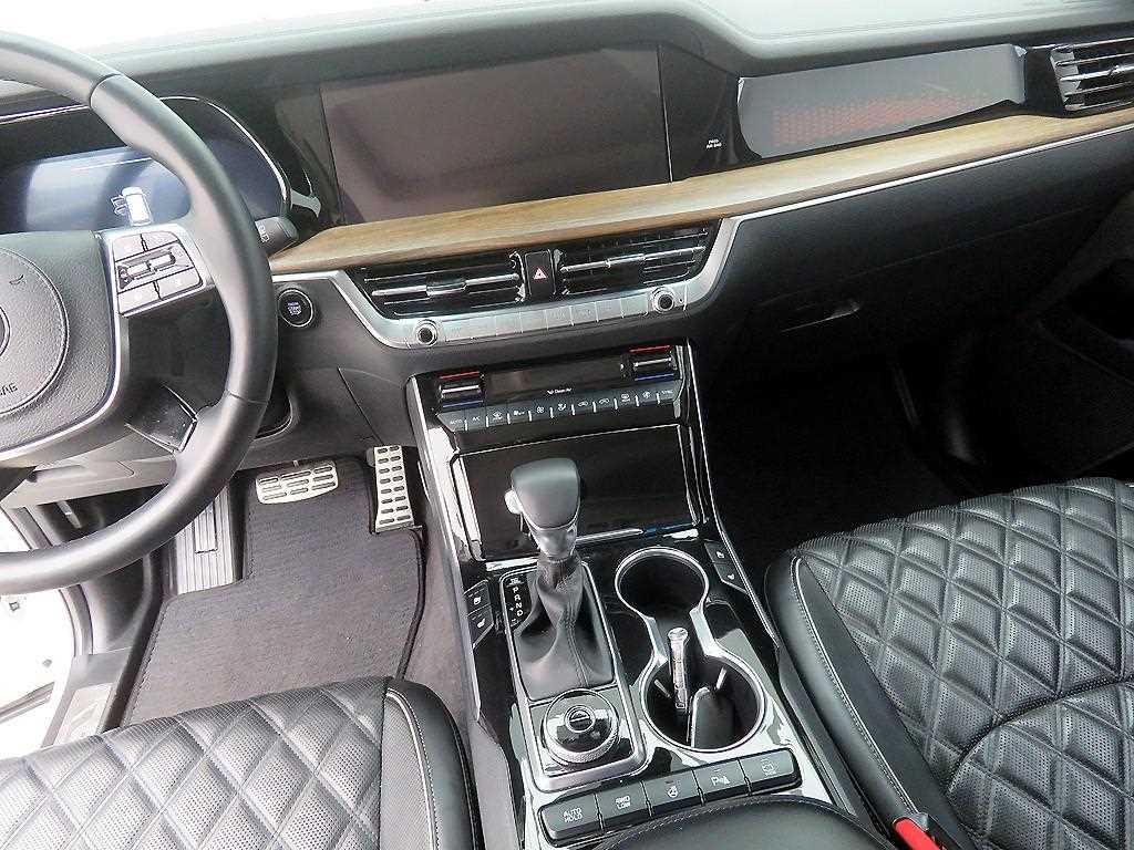 KIA Mohave - Vista 11