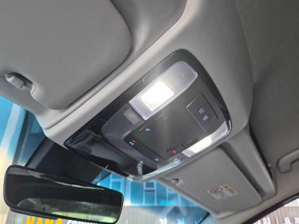 HYUNDAI Staria - Vista 9