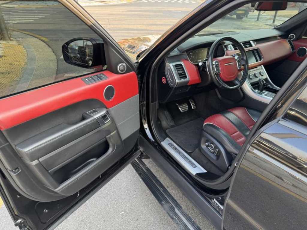 Land Rover Range Rover Sports - Vista 11