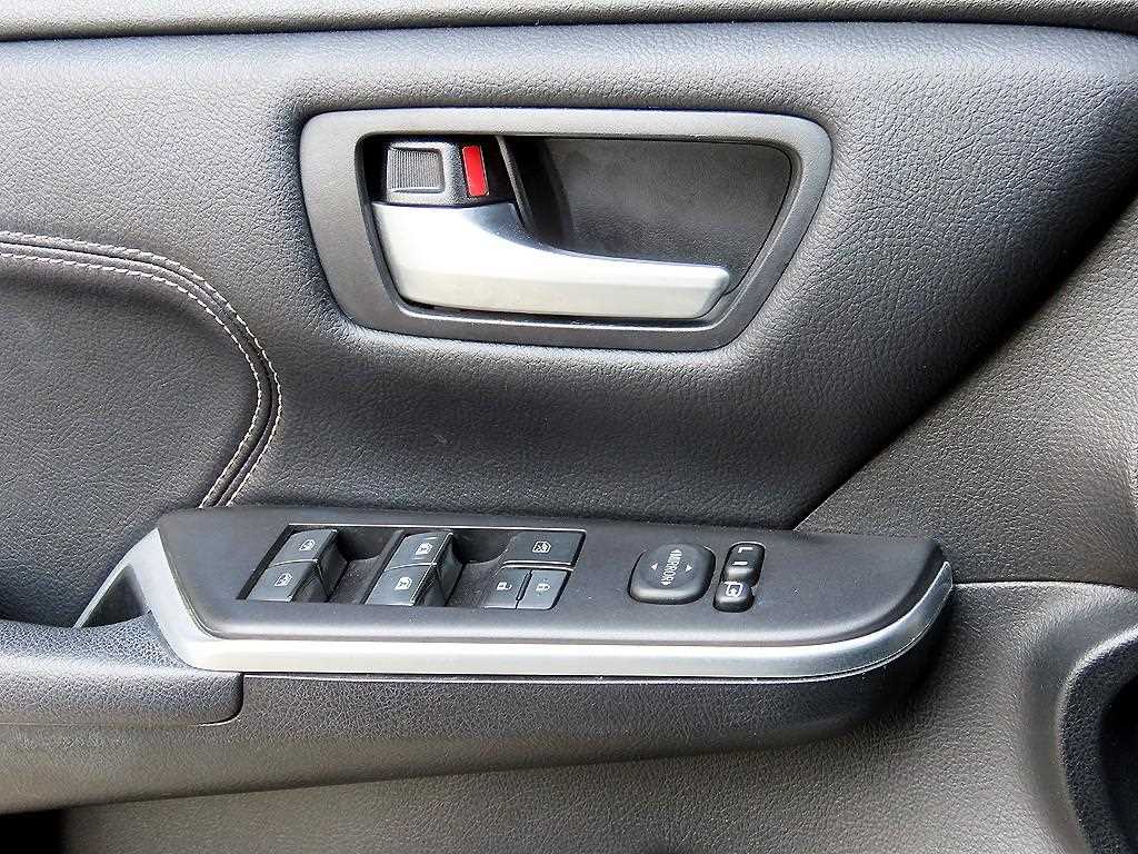 Toyota Camry - Vista 11