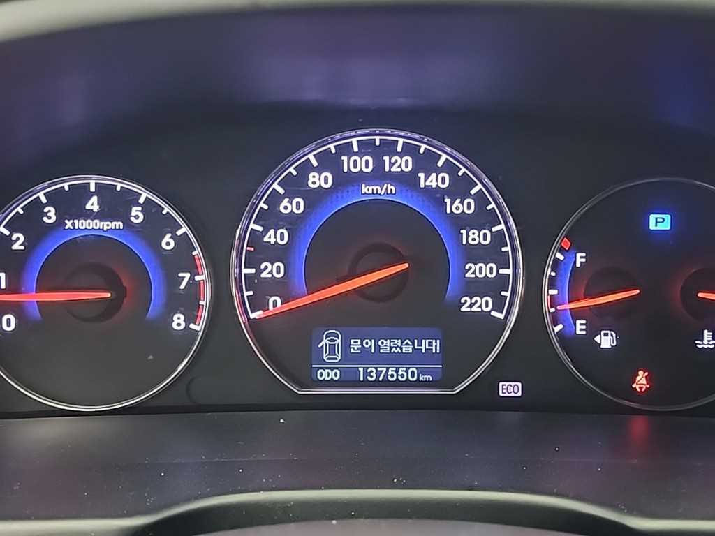 HYUNDAI Santa Fe - Vista 6