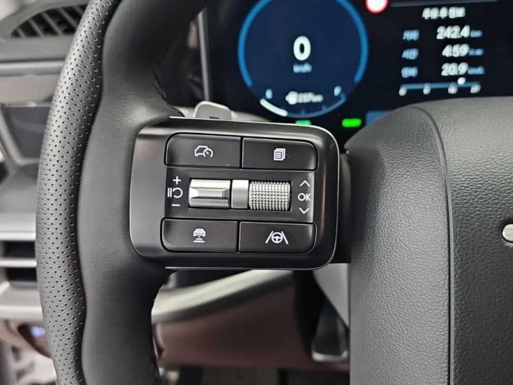 HYUNDAI Grandeur - Vista 7