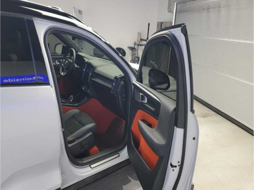 Volvo XC40 2021 - Importación desde Corea - HF Imports Iquique - Foto 17