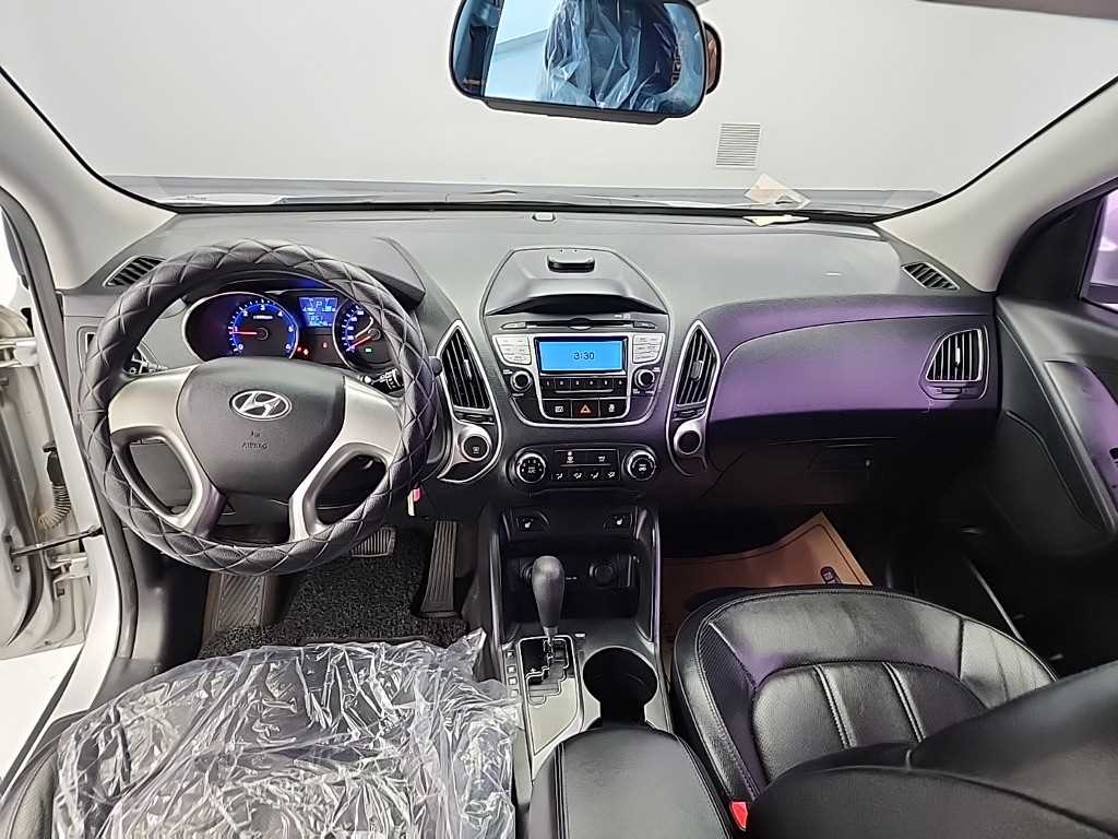 HYUNDAI Tucson - Vista 7