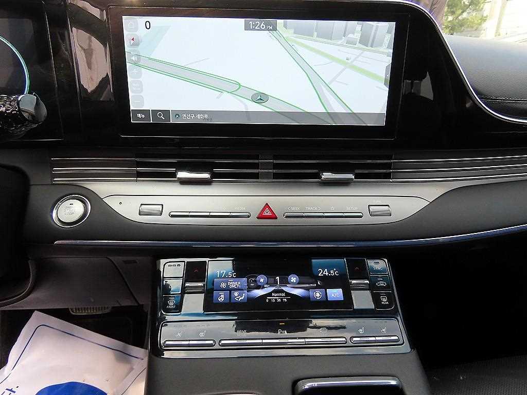 HYUNDAI Grandeur - Vista 12