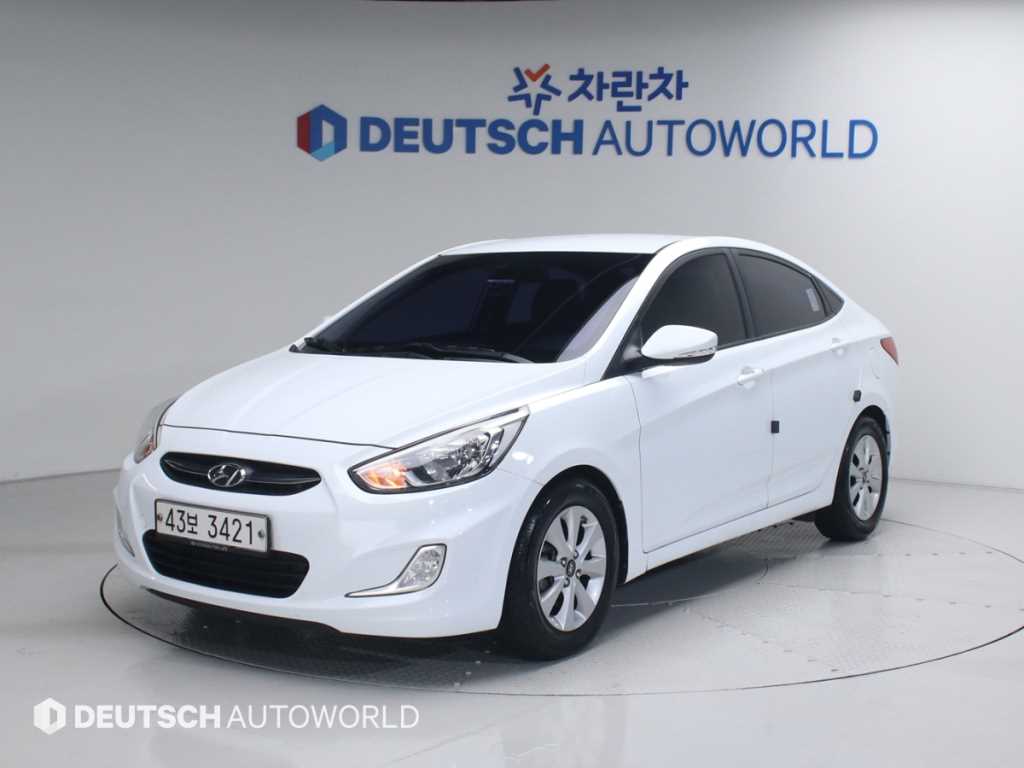 HYUNDAI Accent 2015 - Importación desde Corea - HF Imports Iquique - Foto 1