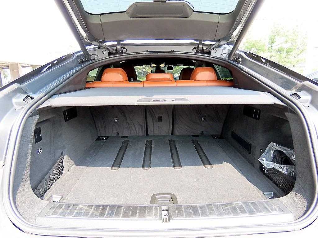 BMW X6 2022 Gris - Importación desde Corea - HF Imports Iquique - Foto 16