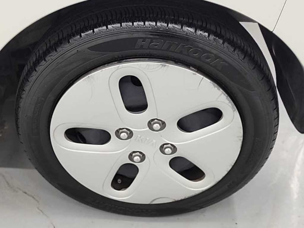 KIA Ray 2021 Blanco - Importación desde Corea - HF Imports Iquique - Foto 18