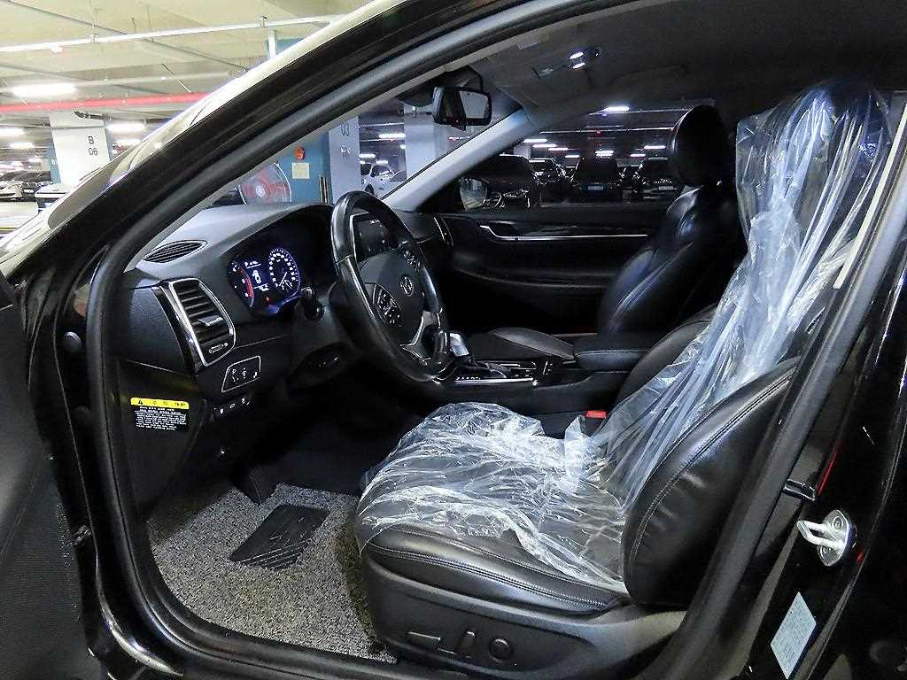 HYUNDAI Grandeur - Vista 6