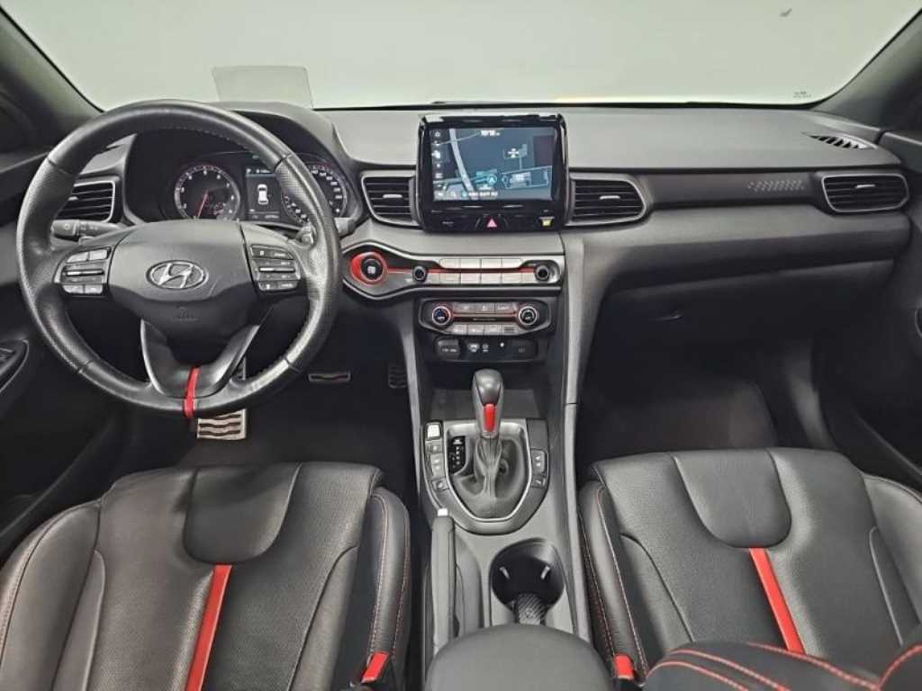 HYUNDAI Veloster - Vista 5