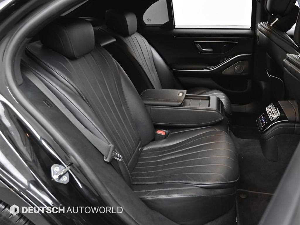 Mercedes Benz S Class - Vista 12