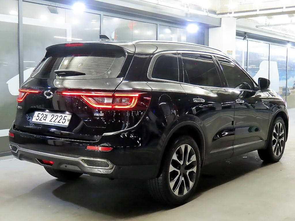 SAMSUNG QM6 - Vista 4