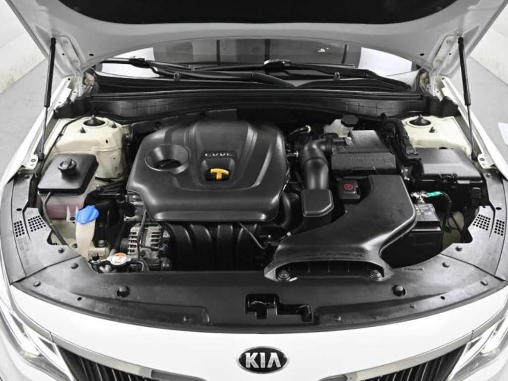 KIA K5 - Vista 6
