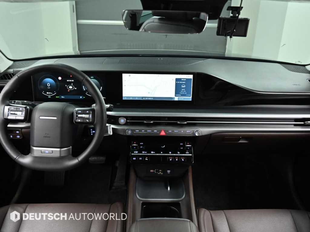 HYUNDAI Grandeur - Vista 7