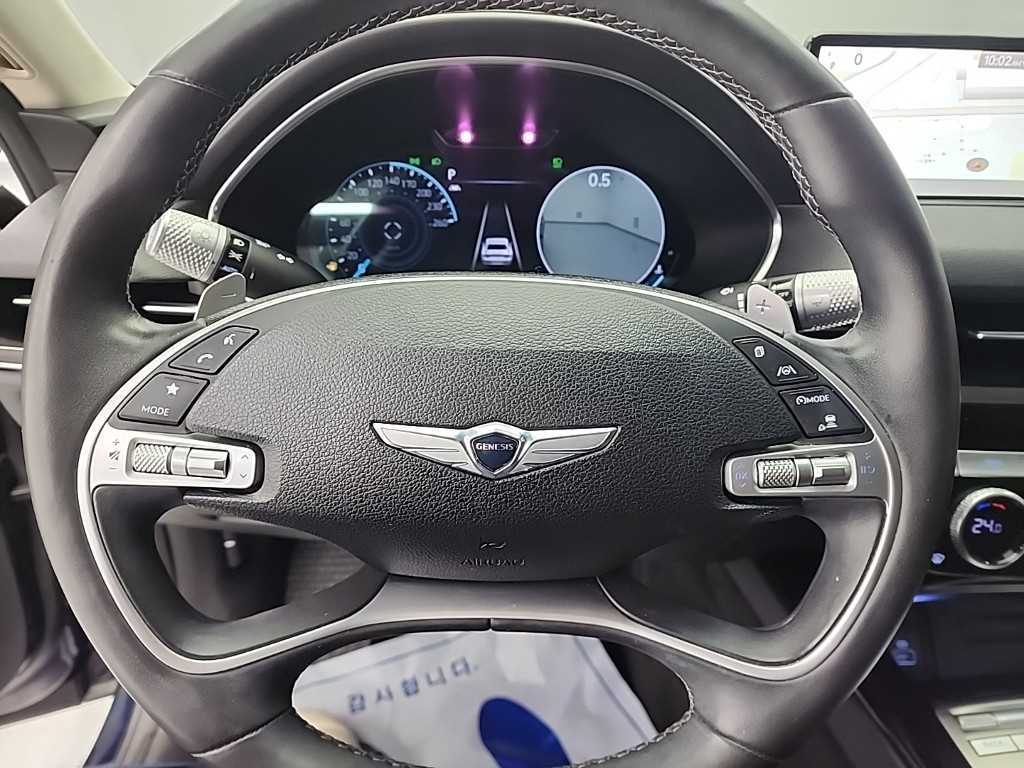 Genesis G80 - Vista 9