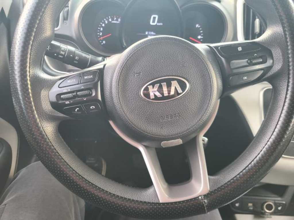 KIA Ray - Vista 10