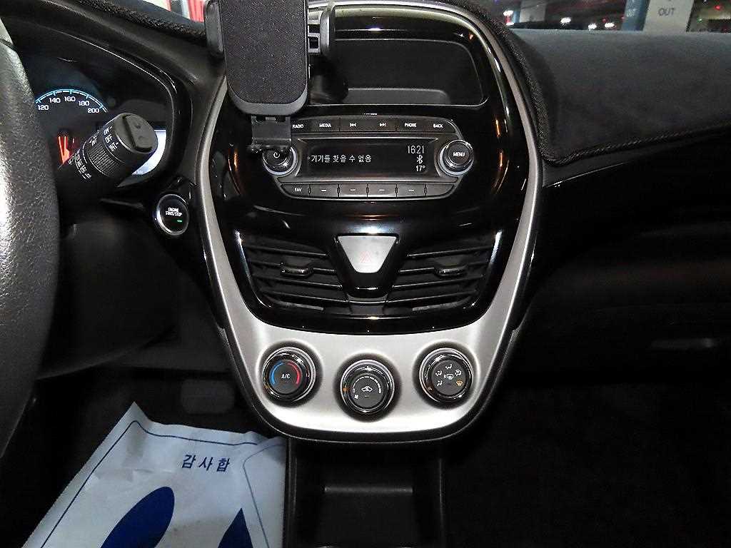 Chevrolet Spark - Vista 11