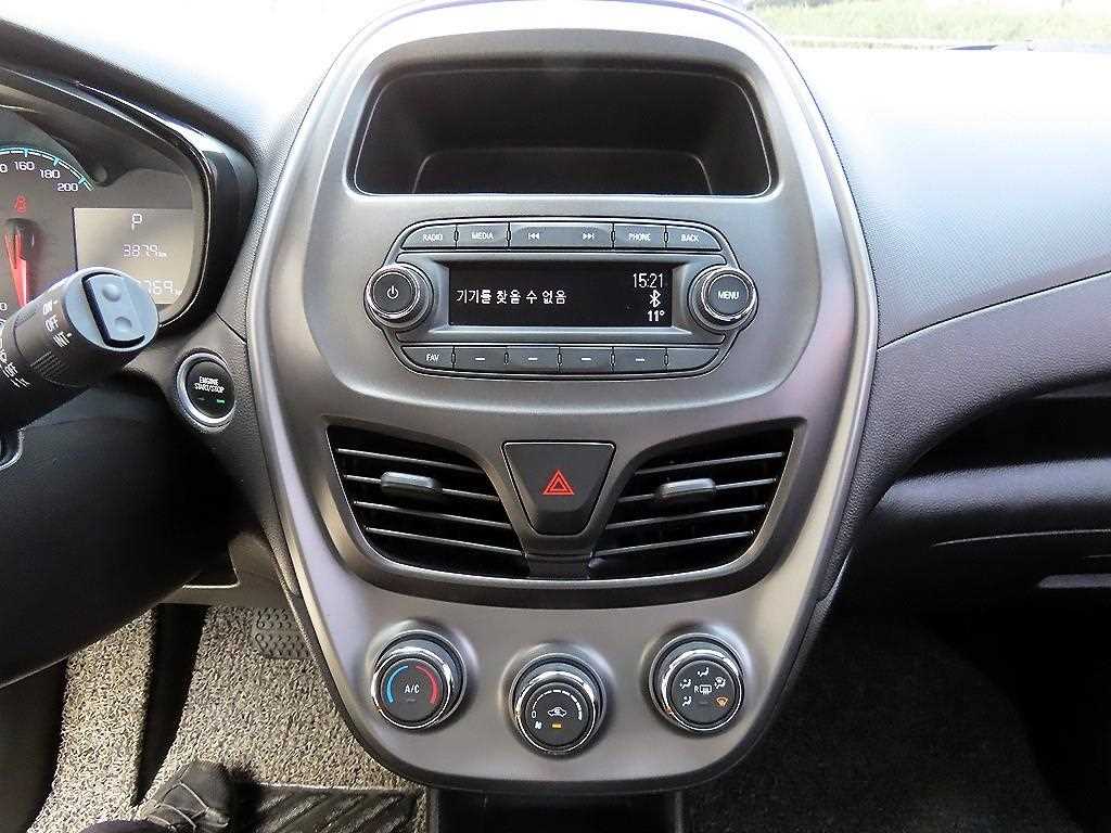 Chevrolet Spark - Vista 7