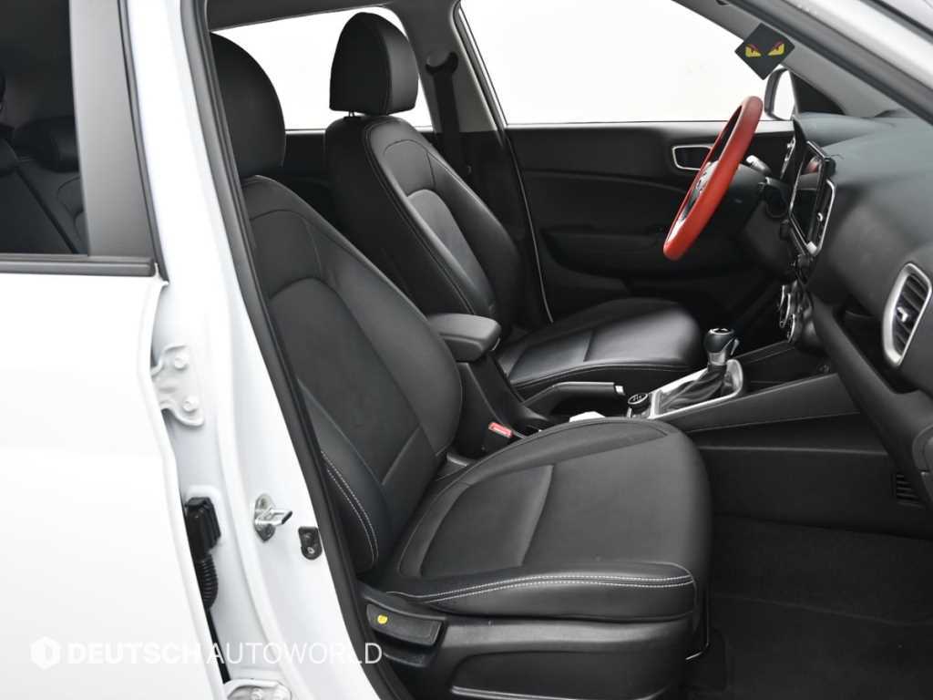 HYUNDAI Venue - Vista 10