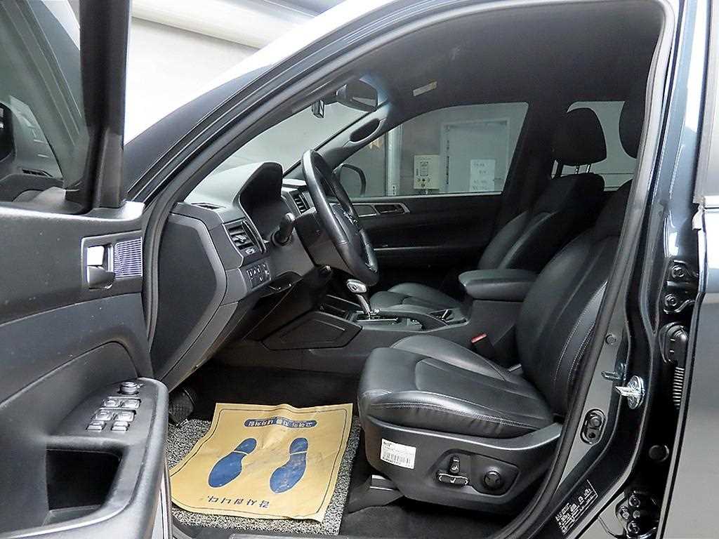 Ssangyong Rexton - Vista 5