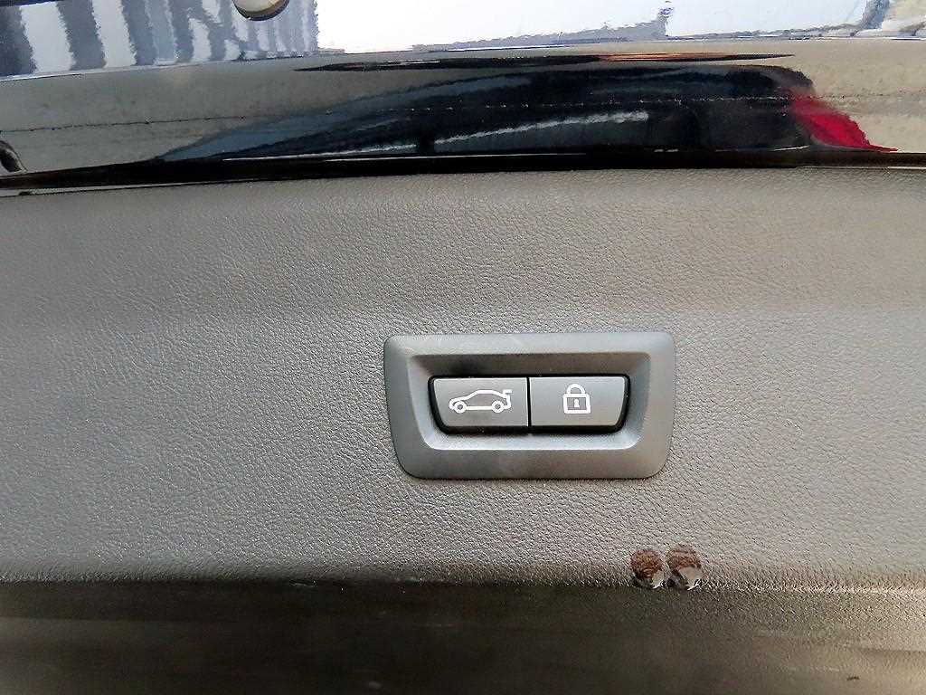 BMW X4 2020 Negro - Importación desde Corea - HF Imports Iquique - Foto 17