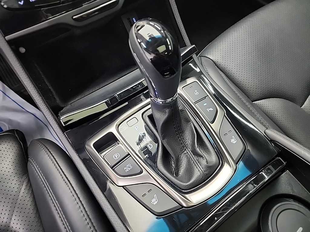 HYUNDAI Grandeur - Vista 8