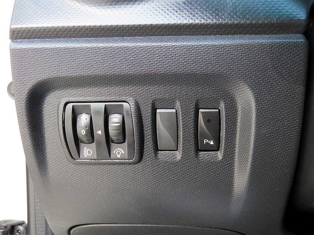 SAMSUNG QM3 - Vista 12