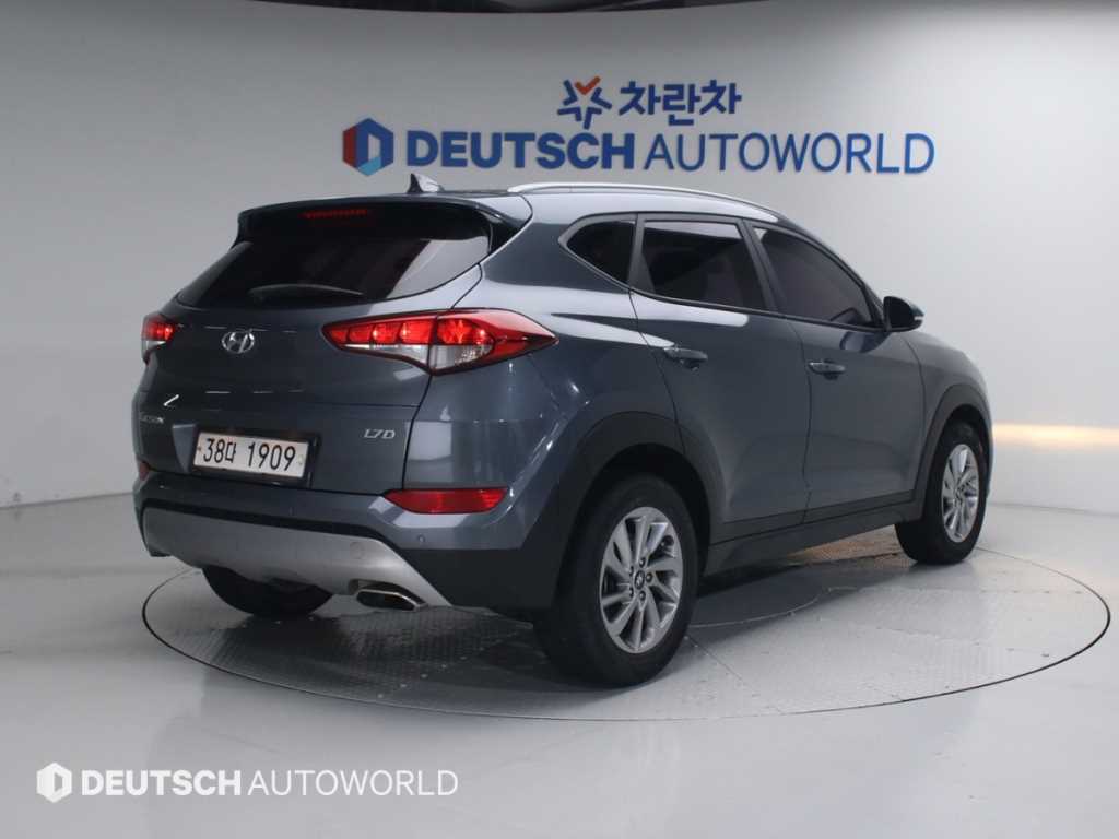HYUNDAI Tucson - Vista 4