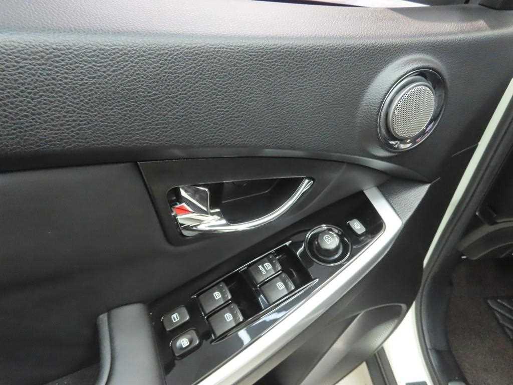 Ssangyong Korando - Vista 9