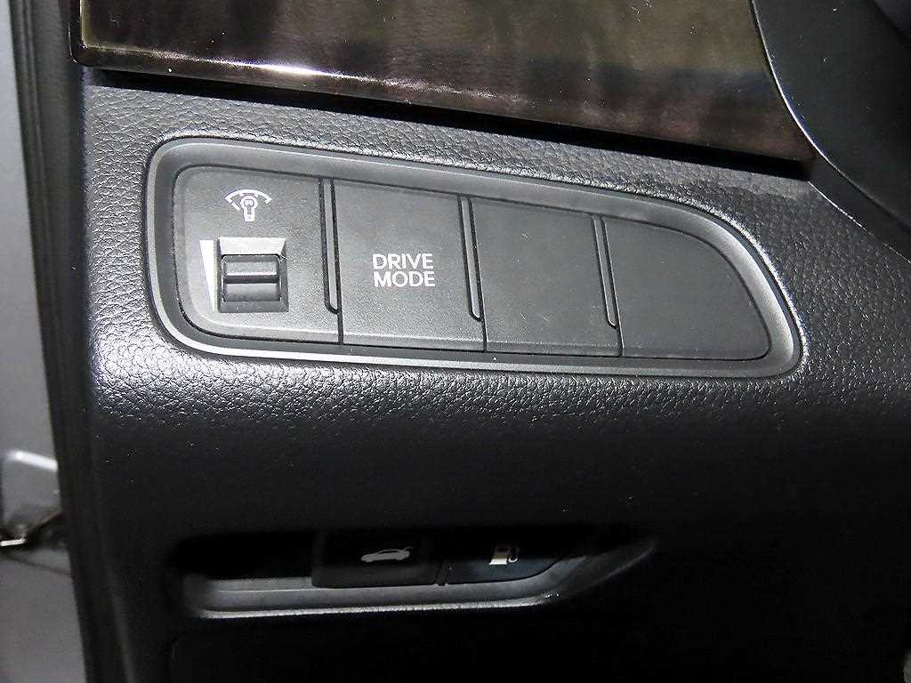 HYUNDAI Grandeur 2014 Plateado - Importación desde Corea - HF Imports Iquique - Foto 14