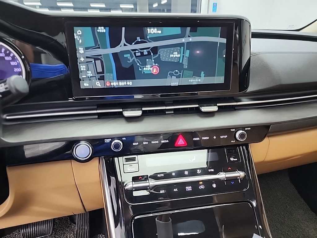 KIA Carnival - Vista 10