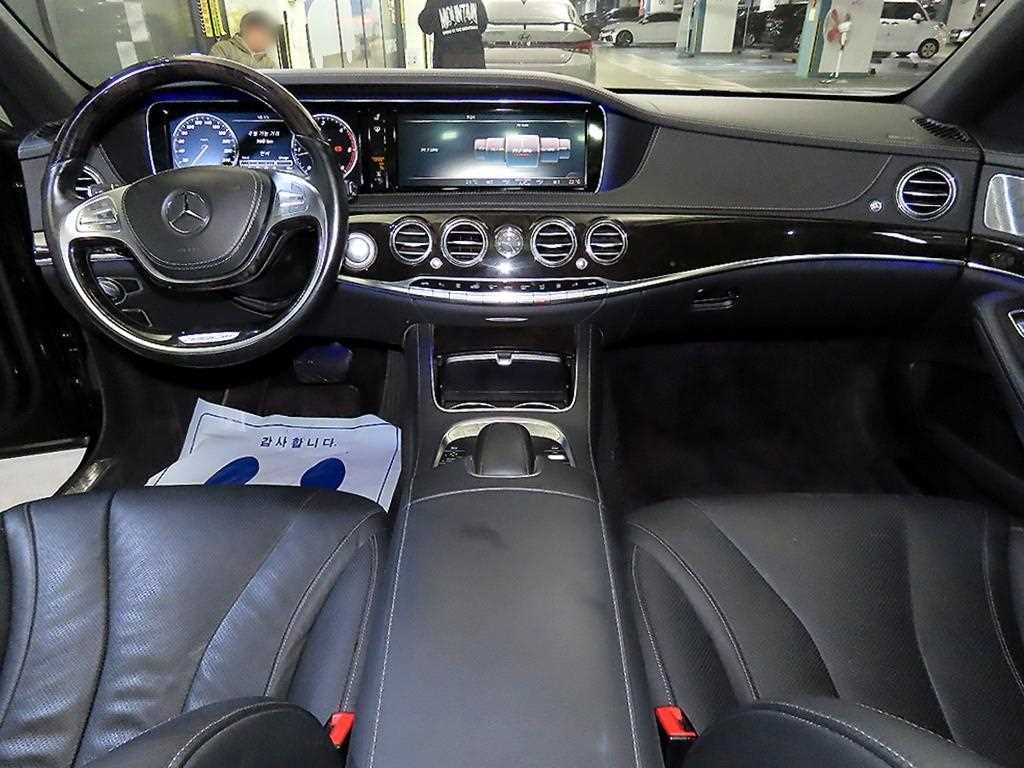 Mercedes Benz S Class - Vista 10