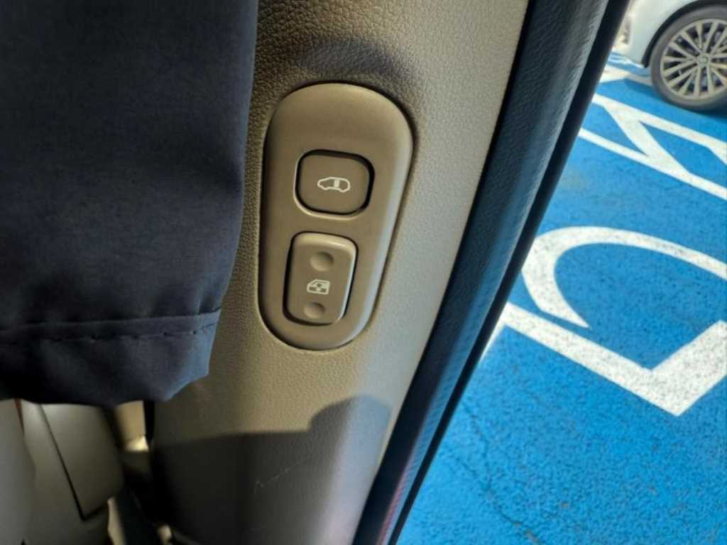 KIA Carnival 2008 Negro - Importación desde Corea - HF Imports Iquique - Foto 17