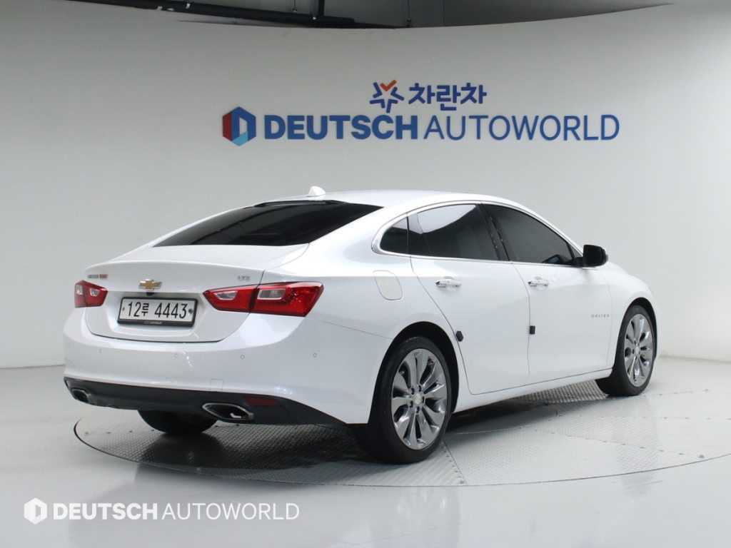 Chevrolet Malibu - Vista 2